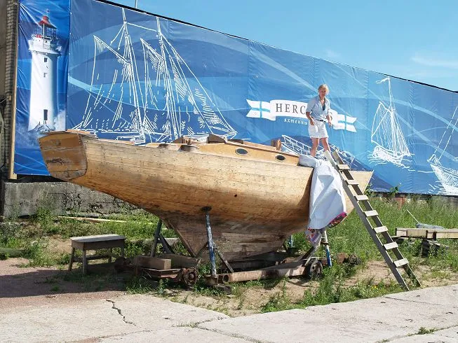 Яхта «Ундина» в мае 2012 года