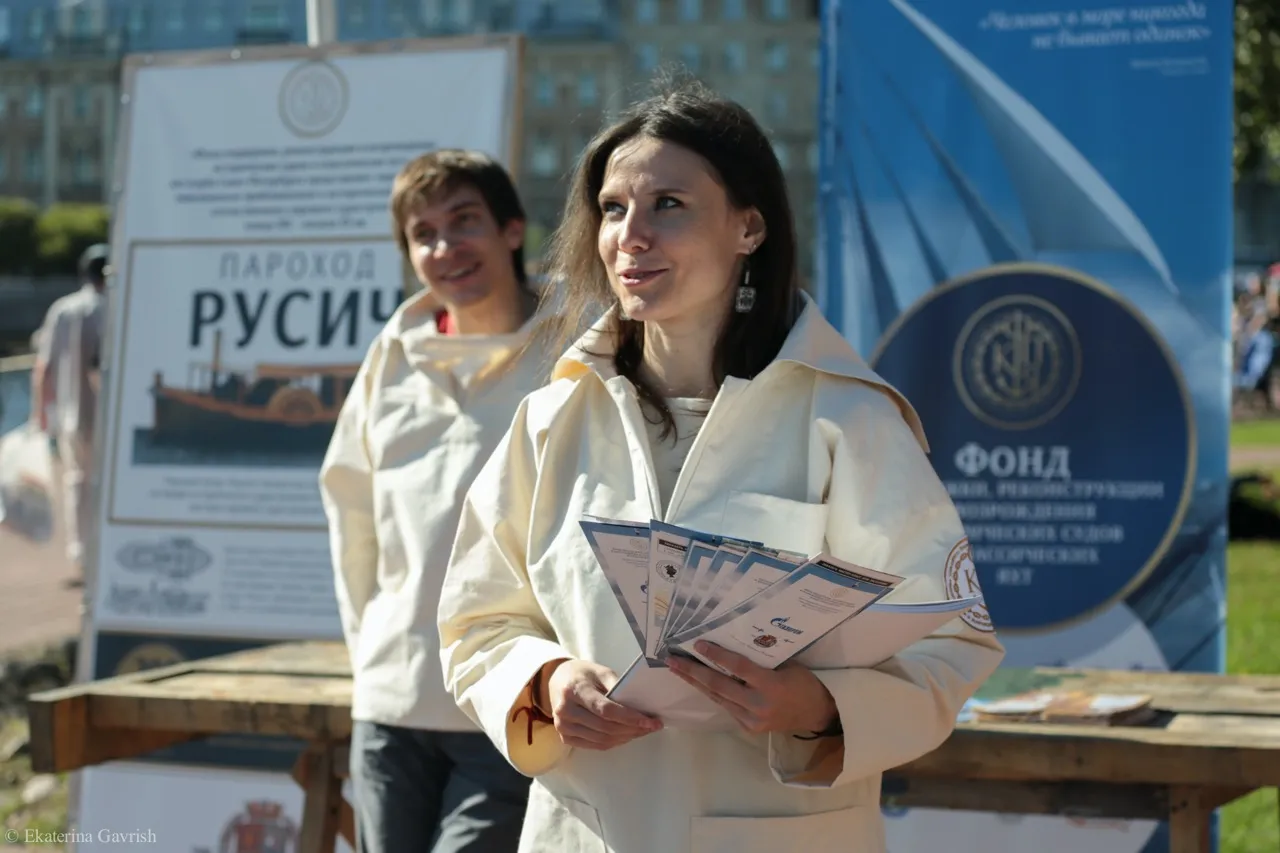 Волонтеры на Морском Фестивале 14-15 августа 2015 г.