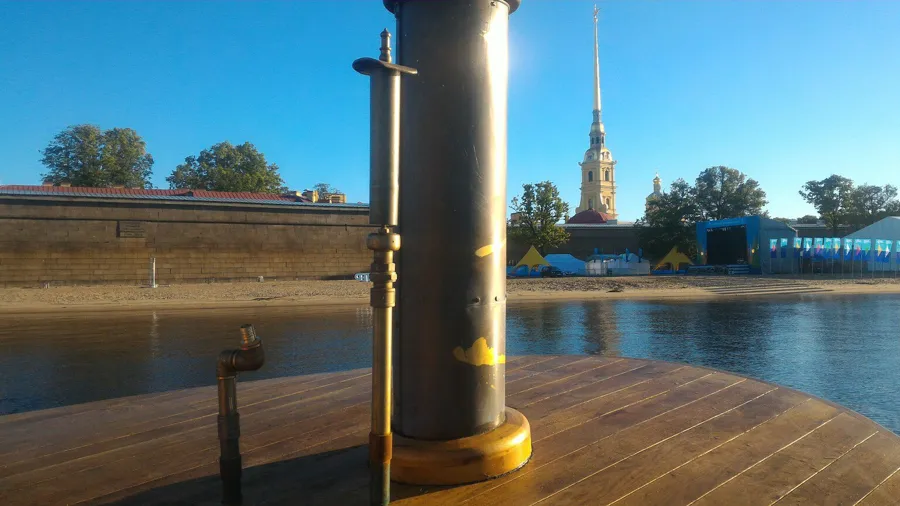 Летом 2015 года "Абрау-Дюрсо" активно участвовал в городских мероприятиях - во II Балтийском морском фестивале и в Ораниенбаумском морском фестивале.