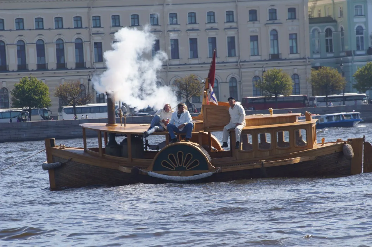 Суда и яхты Фонда на Морском Фестивале у стен Петропавловской крепости 14-15 августа 2015 г.