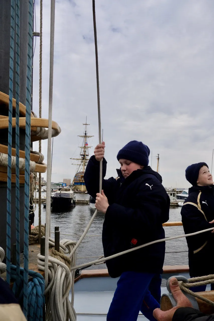 Сeдьмая морская практика для курсантов военно-морских училищ Санкт-Петербурга