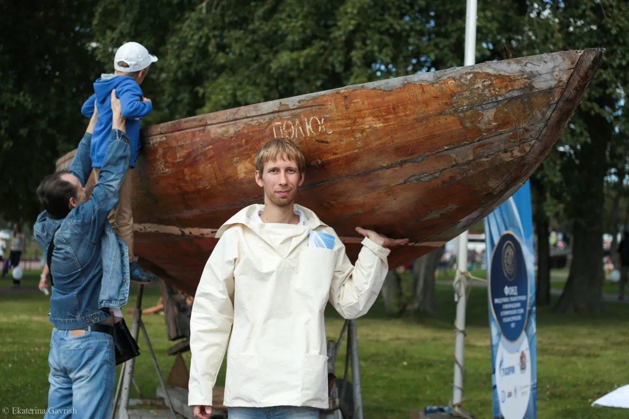 Волонтеры на Морском Фестивале 14-15 августа 2015 г.